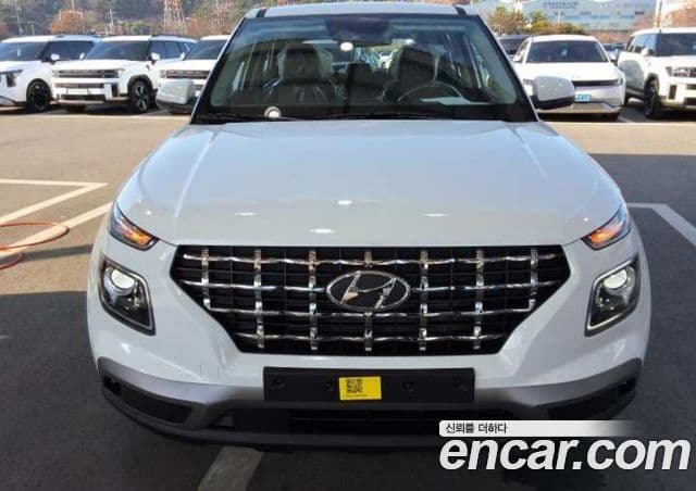 Hyundai Venue 1