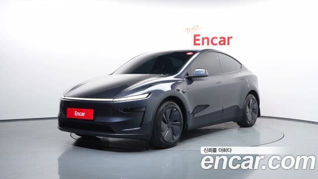 Tesla Model Y — 1