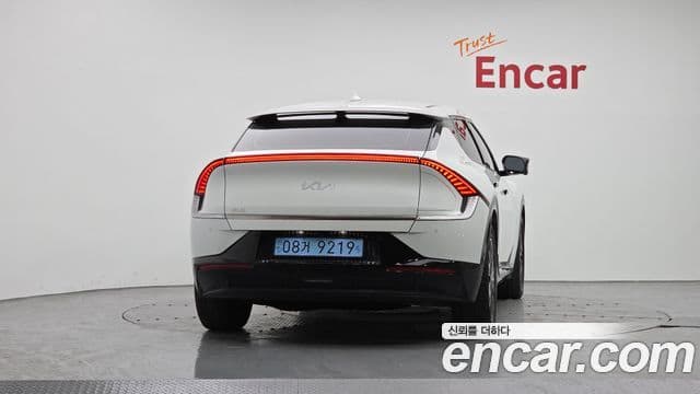 Kia EV6 4