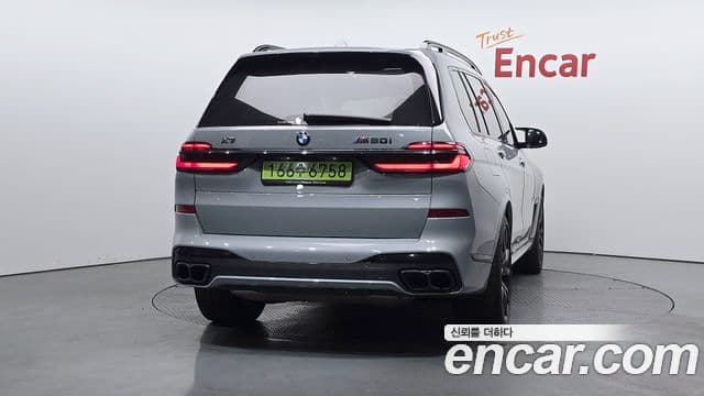BMW X7 (G07) 4
