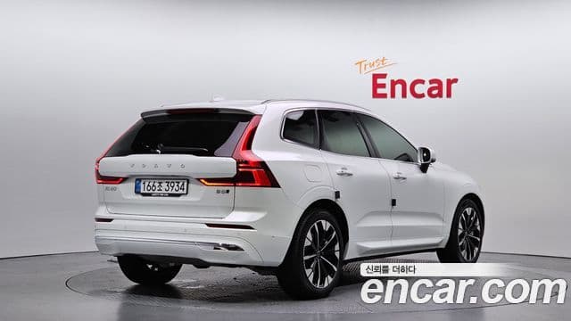 Volvo XC60 2nd Gen 2
