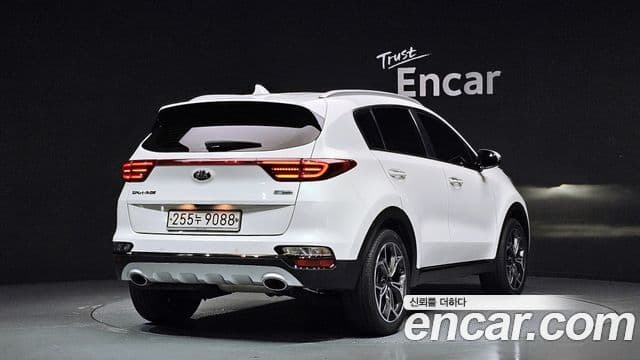 Kia Sportage The Bold 2