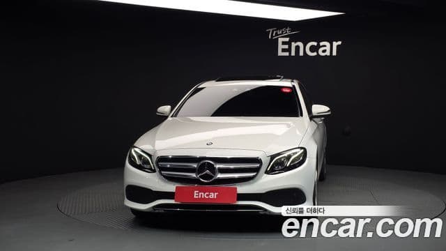 Mercedes-Benz E-Class W213 2