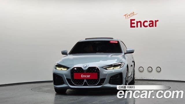 BMW i4 3