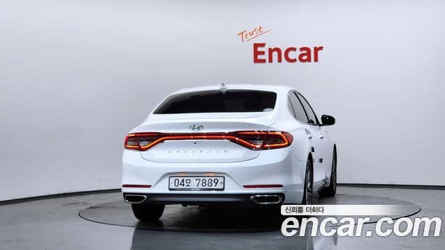 Hyundai Grandeur IG 4