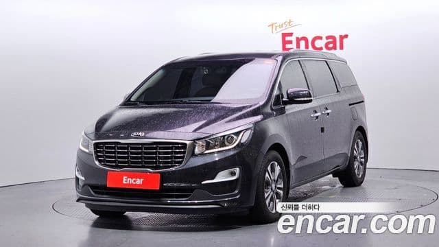 Kia The New Carnival — 1