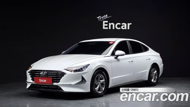 Hyundai Sonata (DN8) 1