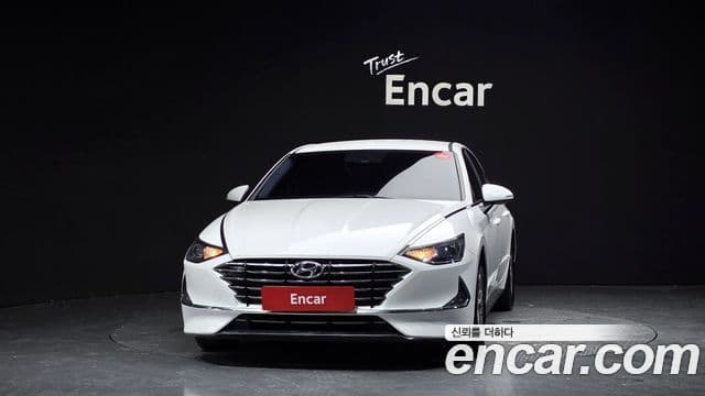 Hyundai Sonata (DN8) 3