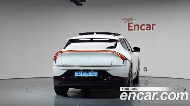 Kia EV6 4