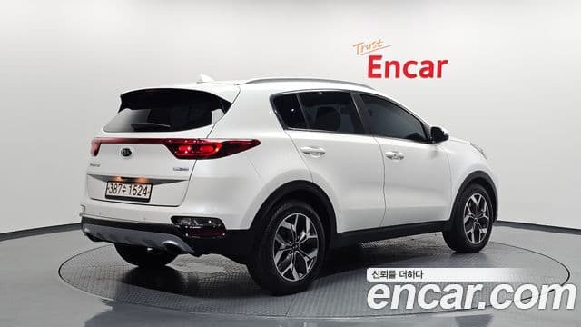 Kia Sportage The Bold 2