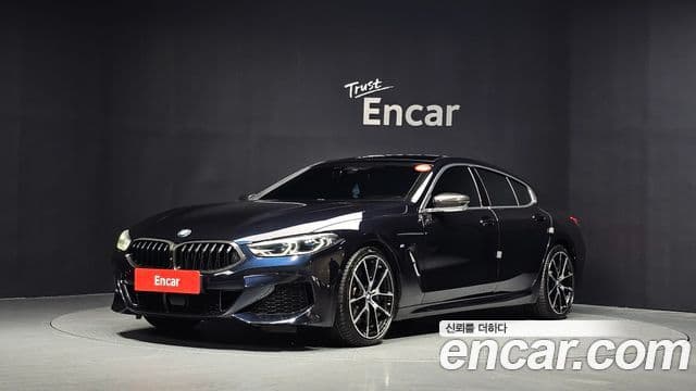 BMW 8 Series (G15)