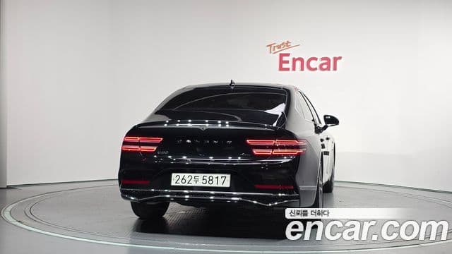 Genesis G80 (RG3) 3