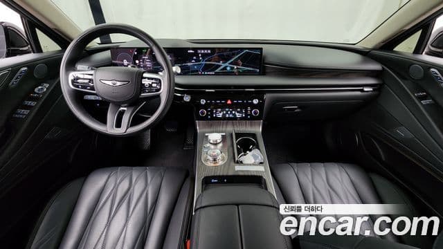 Genesis G80 (RG3) 4