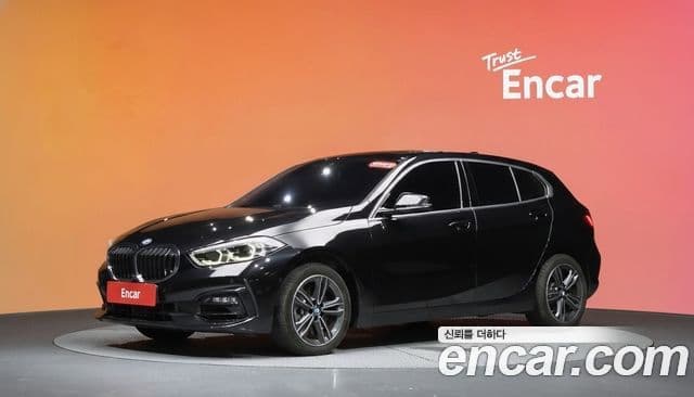 BMW 1 Series (F40)