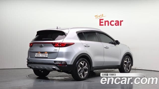 Kia Sportage The Bold 2
