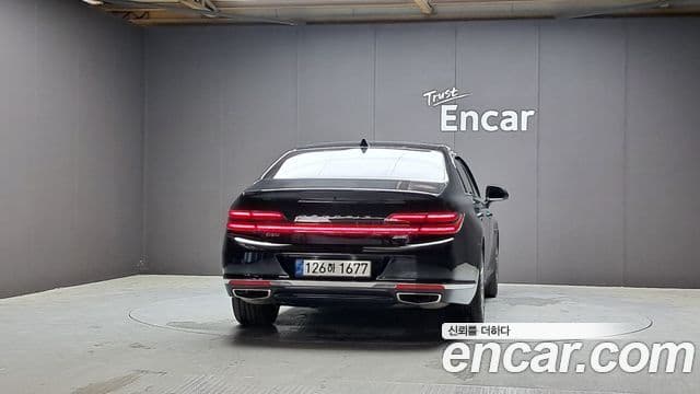Genesis G90 3