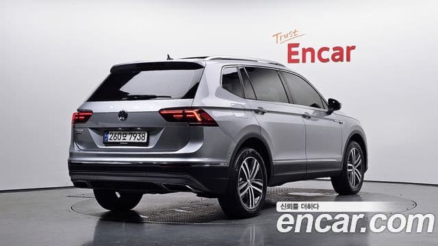 Volkswagen Tiguan Allspace 2