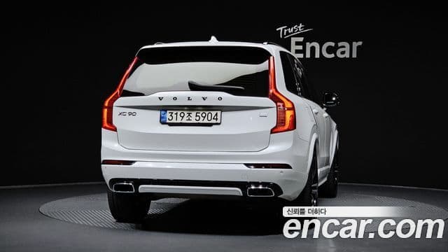 Volvo XC90 2nd Gen 4