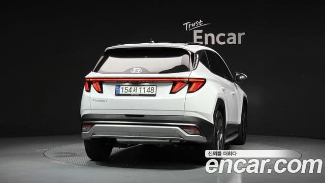 Hyundai The New Tucson Hybrid (NX4) 3