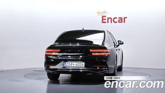 Genesis G80 (RG3) 3