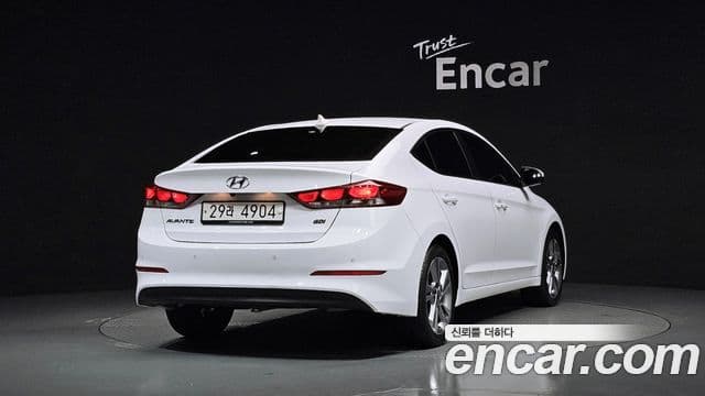 Hyundai Avante AD 2