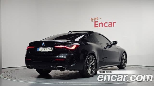 BMW 4 Series (G22) 2