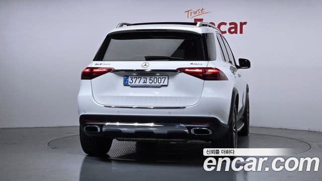 Mercedes-Benz GLE-Class W167 4