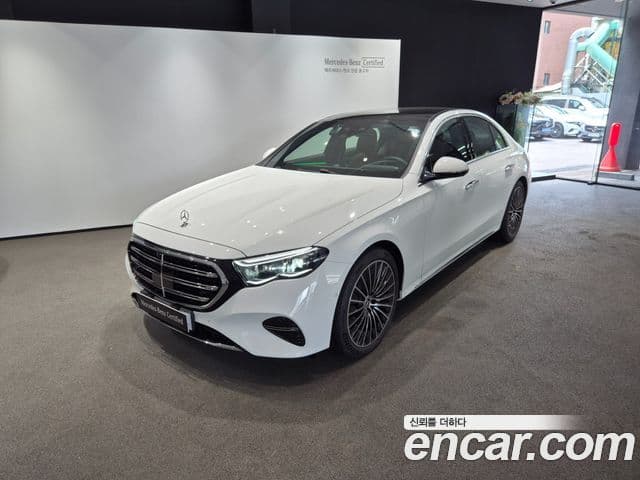 Mercedes-Benz E-Class W214