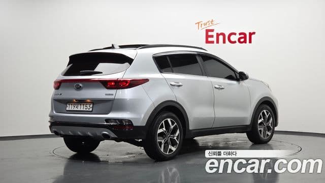 Kia Sportage The Bold 2