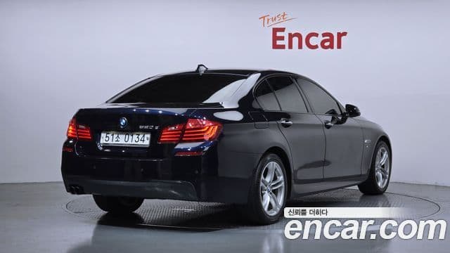 BMW 5 Series (F10) 2