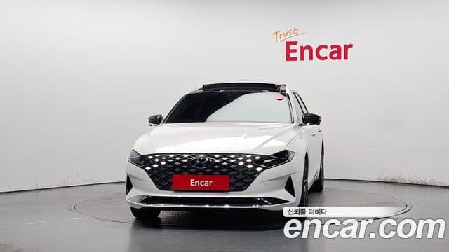 Hyundai The New Grandeur IG 2