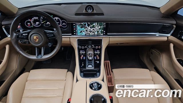 Porsche Panamera (971) 4