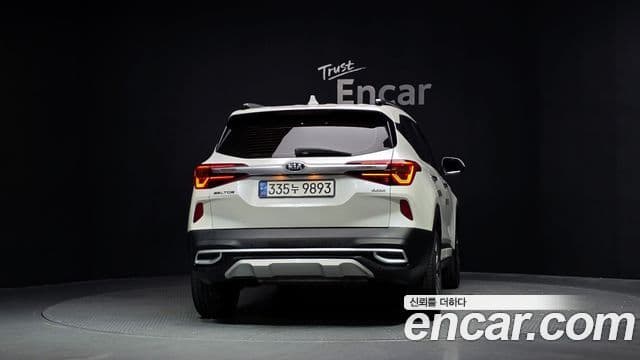 Kia Seltos 4