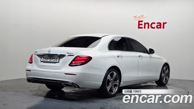 Mercedes-Benz E-Class W213 2