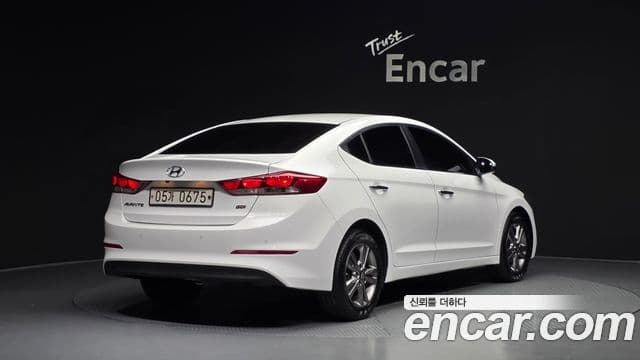 Hyundai Avante AD 2
