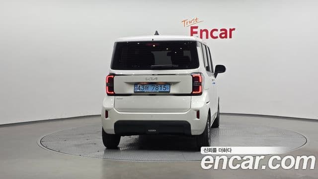 Kia The New Kia Ray EV 4