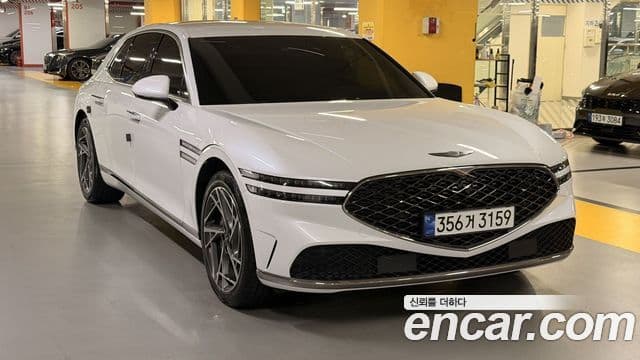Genesis G90 (RS4) 3