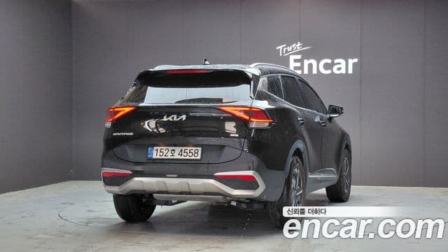Kia Sportage 5th Gen Hybrid 3