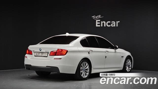 BMW 5 Series (F10) 2