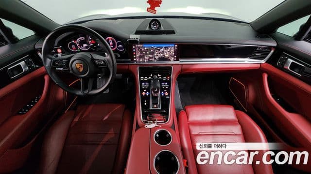 Porsche Panamera (971) 4