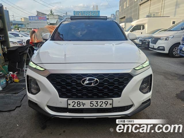 Hyundai Santa Fe TM