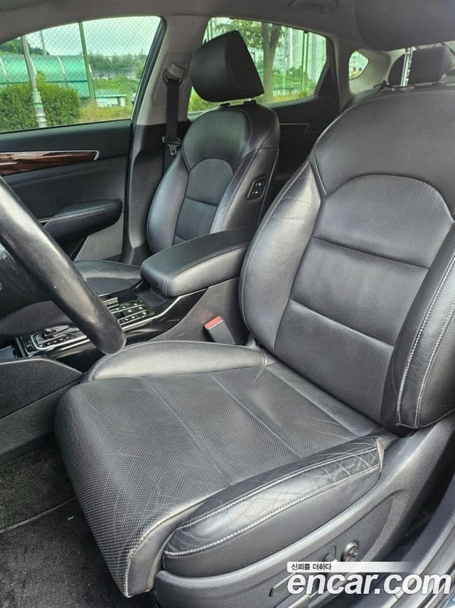 Kia All New K7 4