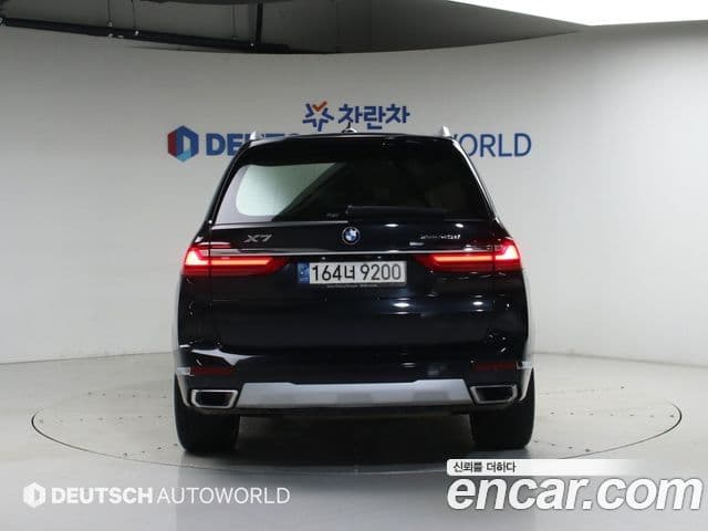 BMW X7 (G07) 4