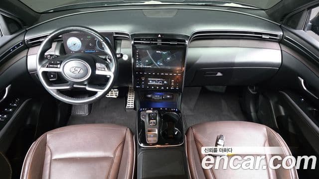 Hyundai Tucson (NX4) 4