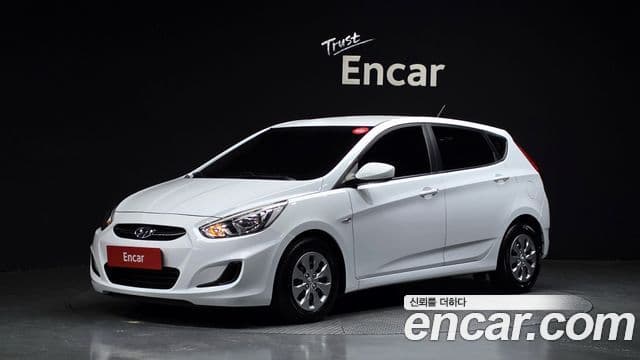 Hyundai Accent (New) 1