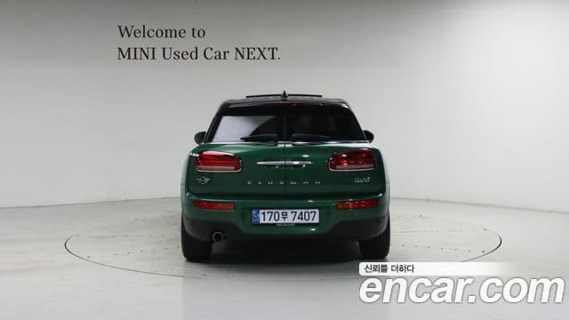 MINI Cooper Clubman 4