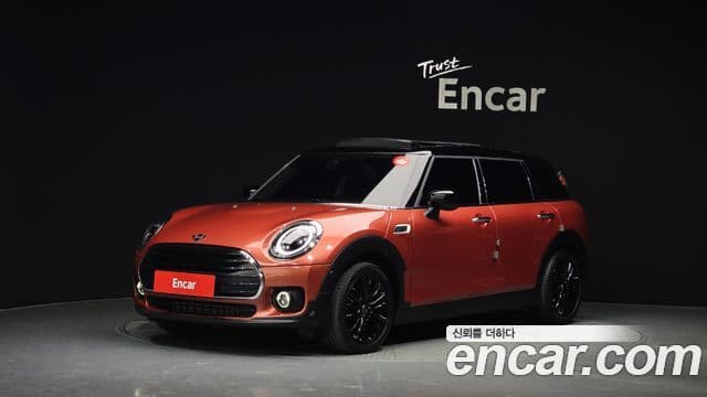 MINI Cooper Clubman 1