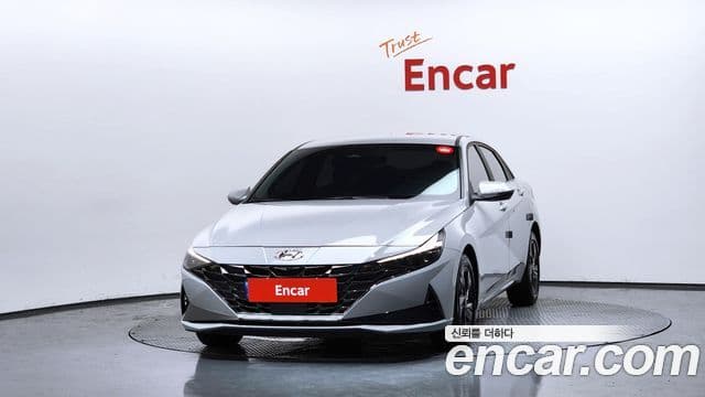 Hyundai Avante (CN7) 3