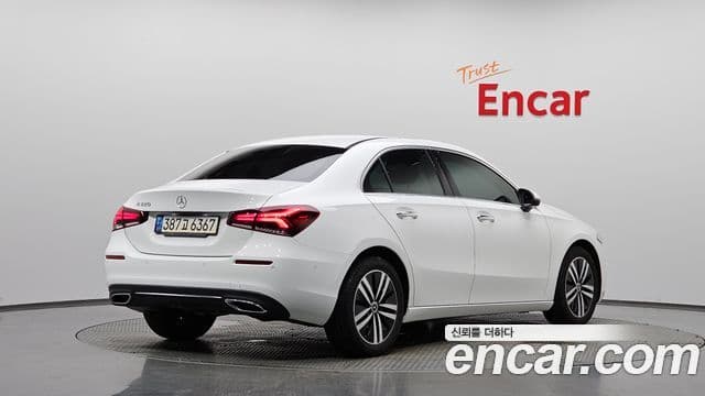Mercedes-Benz A-Class W177 2
