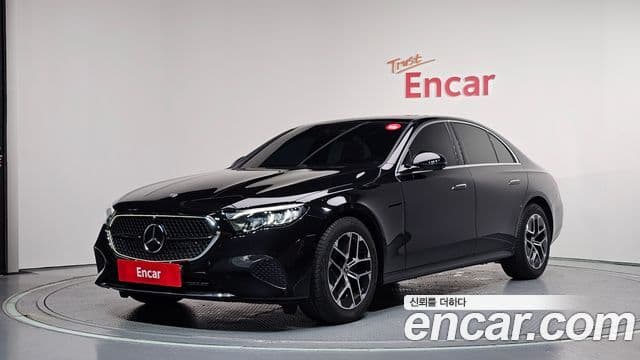Mercedes-Benz E-Class W214